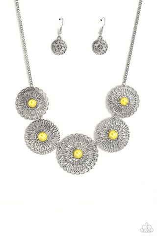 Chrysanthemum Craze - Yellow - Glassy Bead Center Flower Paparazzi Short Necklace