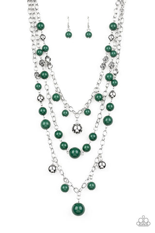 The Partygoer Green Paparazzi Necklace