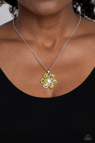 Fancy Flower Girl - Yellow - Large Rhinestone Flower Pendant Paparazzi Short Necklace